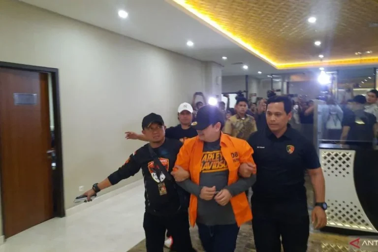 BURONAN MONEY LAUNDRY NIH..! Bareskrim Polri Tangkap Dito Mahendra Liburan di Bali