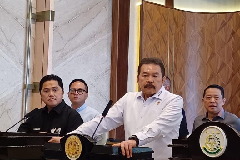 LAMBAT BANGET NIH…!  Negara Sudah Rugi Rp 300 Miliar, Erick Thohir Baru Mulai Bersih-bersih Dana Pensiun BUMN
