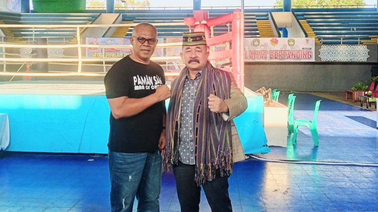 Gegap Gempita Tinju Pra PON di GOR Flobamora