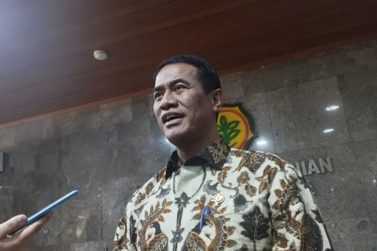 UDAH TELAT NIH..! Mentan Minta KPK Berkantor di Kementan Untuk Aktifkan Pengawasan