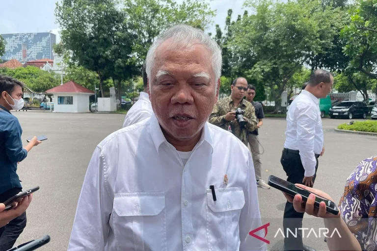 LANJUTKAN PAK..! Menteri PUPR Respons Rencana Prabowo-Gibran Bangun 3 Juta Rumah