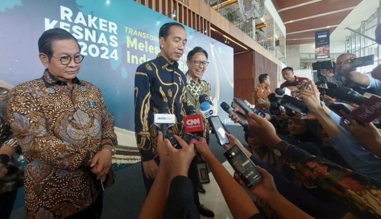 GAK SEMUA DITANGGUNG BPJS..! Jokowi Ungkap Kematian akibat Stroke, Jantung dan Kanker di RI Capai Ratusan Ribu Kasus Per Tahun