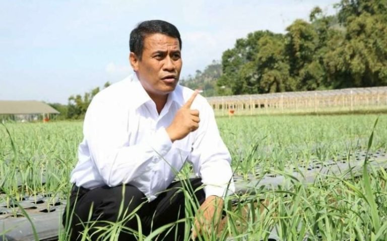 FENOMENA ANEH NIH..! Mentan: Hujan Tiba-Tiba Berhenti dan Lahan Hangus
