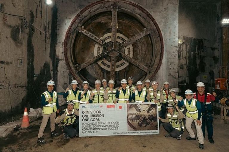 KEREN BANGET NIH..! MRT Jakarta: Stasiun Glodok – Stasiun Kota Sudah Terhubung