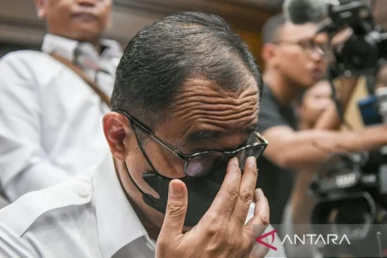 DIBAYAR BERAPA NIH..? MA Perintahkan KPK Kembalikan Rumah Mewah Rafael Alun di Simprug Jaksel