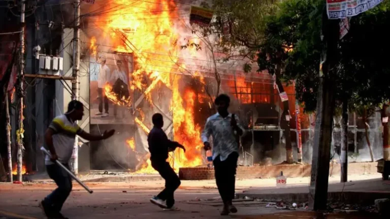 Perubahan Rezim dan ‘Revolusi Berwarna’ yang Disponsori AS di Bangladesh