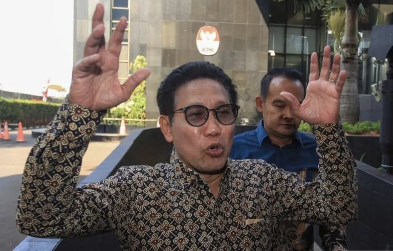 WADUH ADA APA NIH..? KPK Geledah Rumah Mendes Abdul Halim Iskandar, Terkait Kasus Ini
