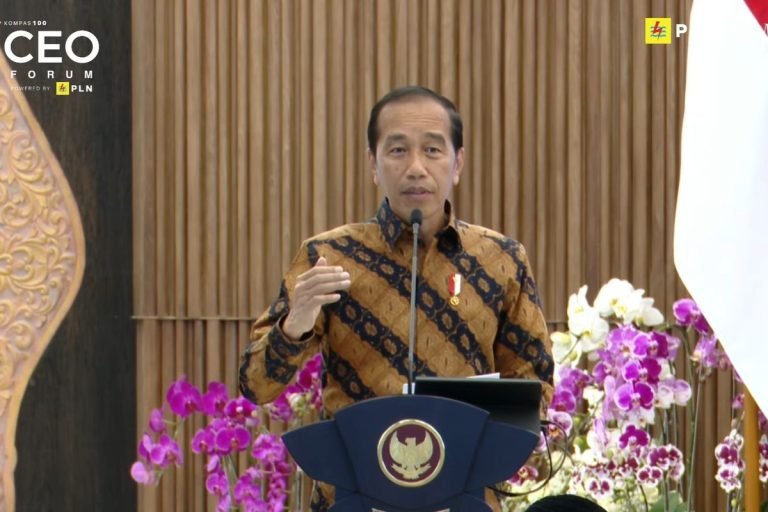 BIAR DIGASPOL PRESIDEN PRABOWO MAS…! Bangun Jalan Desa 366.000 Km, Jokowi: Masih Kurang, Harusnya 2-3 Kalinya