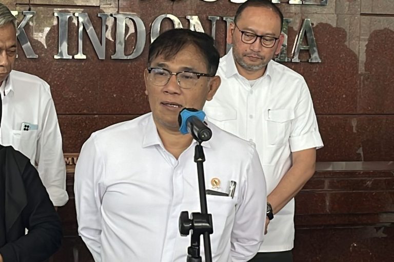 BERESKAN DATA ORANG MISKIN SEGERA..! Budiman Sudjatmiko: Orang Kaya Baru Biasanya Norak, Orang Miskin Baru Biasanya Galau