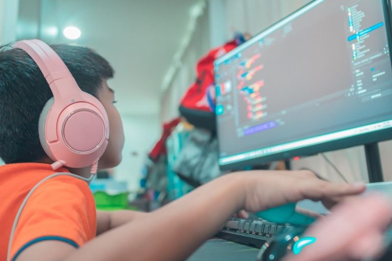 KURANG OLAHRAGA NIH..! KPAI: 197.540 Anak Indonesia Terlibat Judi “Online”