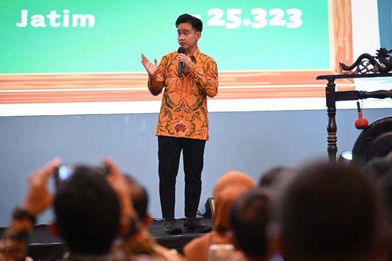 SUDAH SANGAT MERUGIKAN SISWA..! Wapres Gibran Minta Mendikdasmen Hapus Sistem Zonasi