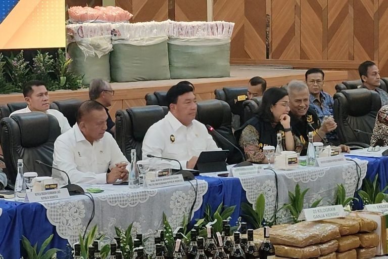 PERPUTARAN Rp 13,2 TRILIUN..! Budi Gunawan: Data Intelijen, Pemain Judi “Online” Capai 8,8 Juta pada 2024