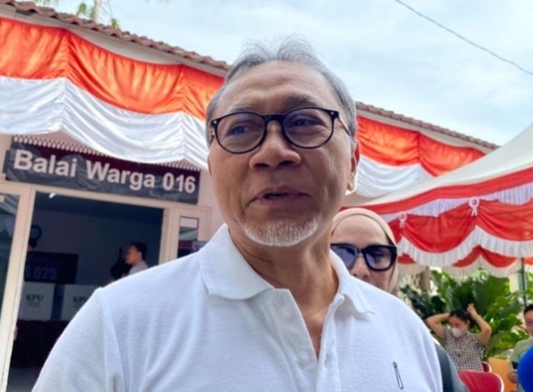 BERAS IMPOR KOQ BANGGA.! Lapor Prabowo, Menko Zulhas: Stok Beras RI 8 Juta Ton, Tertinggi Sepanjang Sejarah