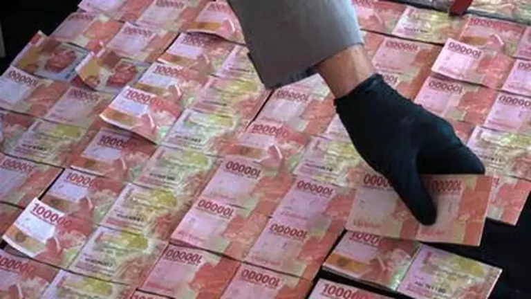 SIAPA BEKINGNYA NIH..? Kepala Bank Indonesia Sulsel: Uang Palsu UIN Makassar Sulit Dibedakan dengan Uang Asli