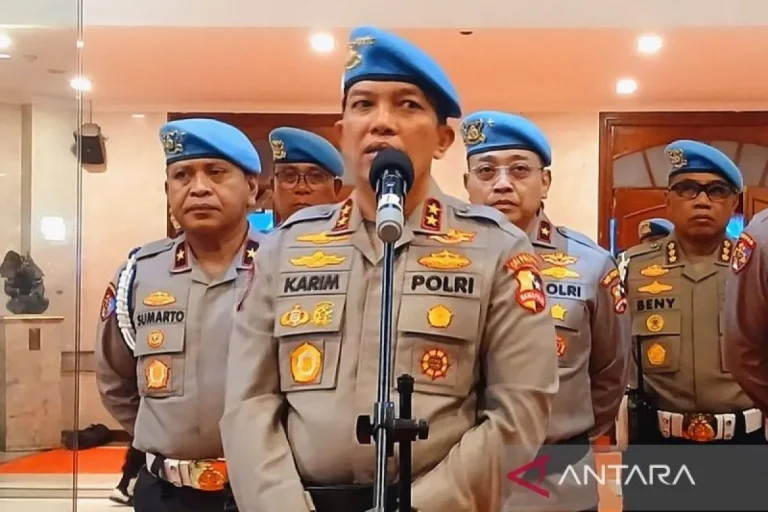 MALU-MALUIN BANGET BAH..! 18 Polisi Ditangkap Usai Peras Penonton DWP, Oknum Anggota Polsek hingga Polda Metro Jaya