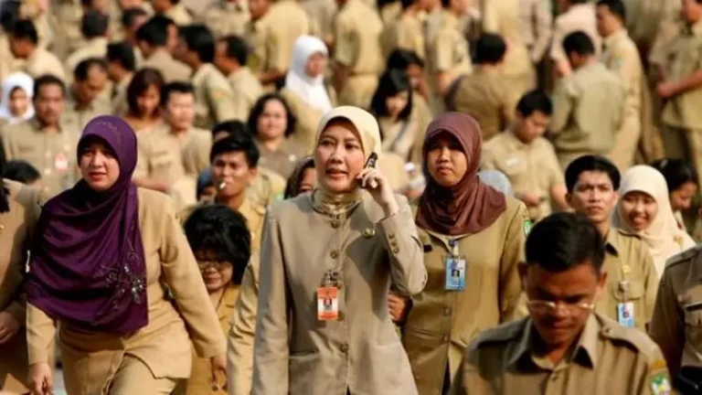 PANTAU KETAT SEMUANYA..! 9 ASN Ketahuan Tidak Ada di Kantor Walau Rajin Absen, Ditangkap Polisi