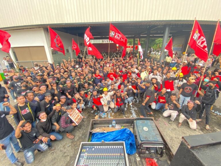 MOROWALI BERGERAK..! Ribuan Buruh PT IMIP Gelar Aksi ‘Rebut Kedaulatan Kelas Pekerja’, Tuntut Perlindungan Hak dan Keselamatan Kerja 