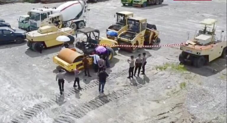 JANGAN KENDOR NIH..! Geledah Tiga Lokasi di Timika, Kejati Papua Sita Uang Tunai, Dokumen, dan Alat Berat Terkait Dugaan Korupsi Aerosport