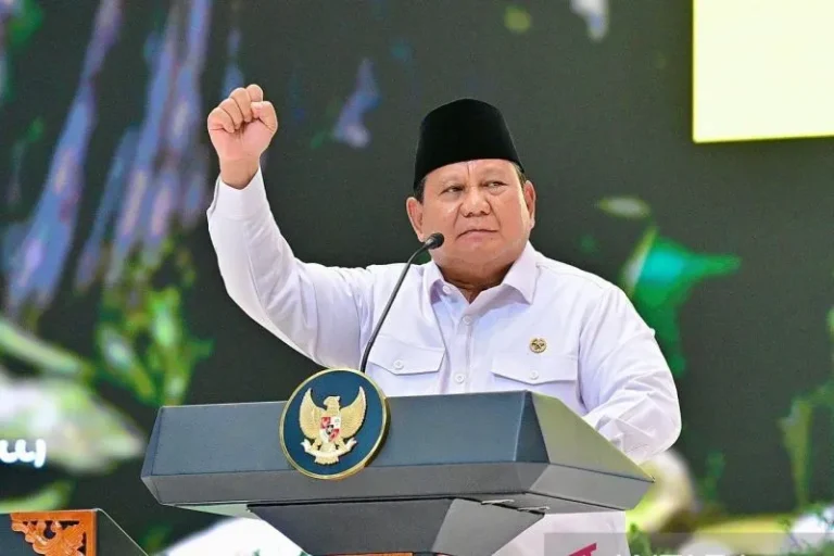 LURUSKAN JENDERAL..! Prabowo Tegaskan Bagi Orang Waras Demokrasi Bukan Tujuan Bernegara: Ini Rakyat Lapar, Stunting dan Tidak Bisa Cari Pekerjaan!