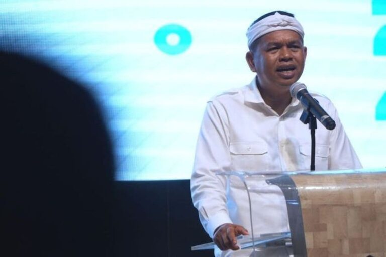 INI BENER..! Dedi Dorong Aqua Pindahkan Kantor Pusat ke Jawa Barat: Agar Dana Bagi Hasilnya Kembali ke Masyarakat Jabar