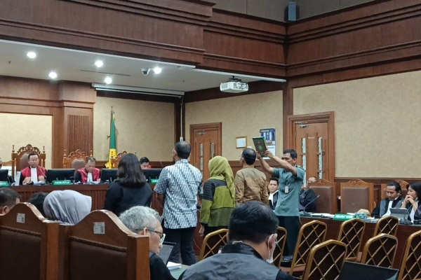 UDAH KAYA MASIH MARUK NIH..! JPU Sebut Investasi Google ke Perusahaan Nadiem Capai Rp 210,7 Triliun