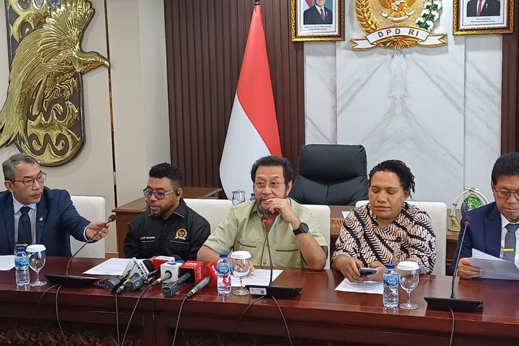 PERCUMA ADA DPD KAAAN..! Wakil Ketua DPD: Sudah Delapan Presiden, Masalah HAM di Papua Tak Pernah Tuntas