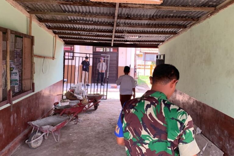 SEKOLAH SUDAH BUKAN TEMPAT AMAN LAGI..! Siswa SMP Lempar Molotov: Luka Bullying Bertemu Konten True Crime Community