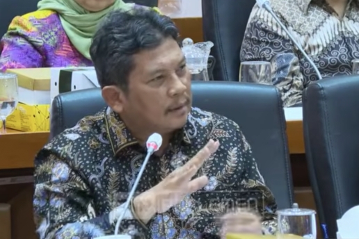 JANGAN SALING TUDING, PASIEN BISA MATI NIH..! Dirut BPJS Kesehatan Tantang Anggota DPR: Kalau Bisa Tangani Data PBI, Saya Gaji!