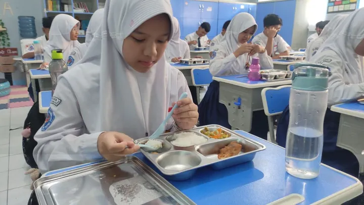 BISA GAK NIH..? BGN: 1 Dapur MBG Terima Rp 1 Miliar Per Bulan, Jabar Tembus Rp 5 Triliun: Rp10.000 Minta Kualitas Bintang 5