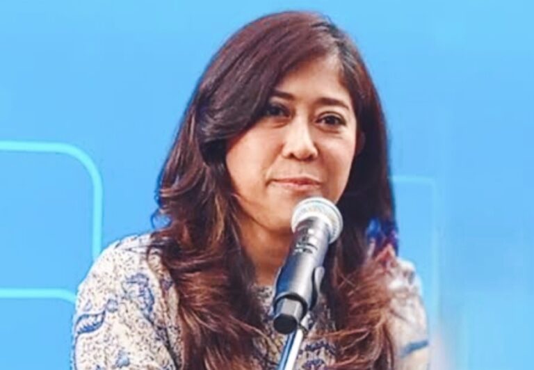 PP TUNAS SUDAH BERLAKU..!  Meutya: Meta & Google Tak Patuhi Aturan Batasan Umur Medsos Anak