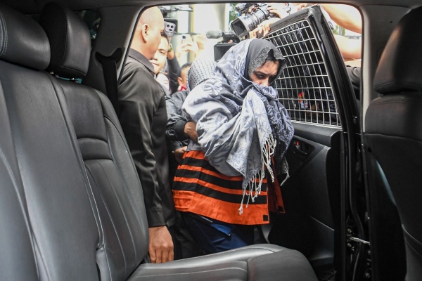 GAK KAPOK-KAPOK NIH..! Fadia Arafiq Tersangka KPK, Ingatkan Publik pada Kasus Korupsi Al Quran Sang Kakak, Fahd Arafiq