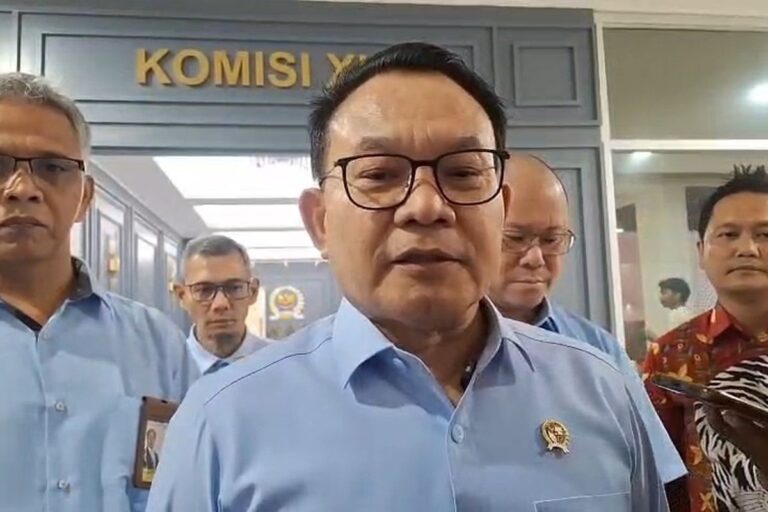 PERLU PENGAWASAN KETAT DARI ISTANA..! Kepala BGN Dicopot, KSP: Presiden Tak Ingin Ada Korupsi dalam Pelaksaan MBG