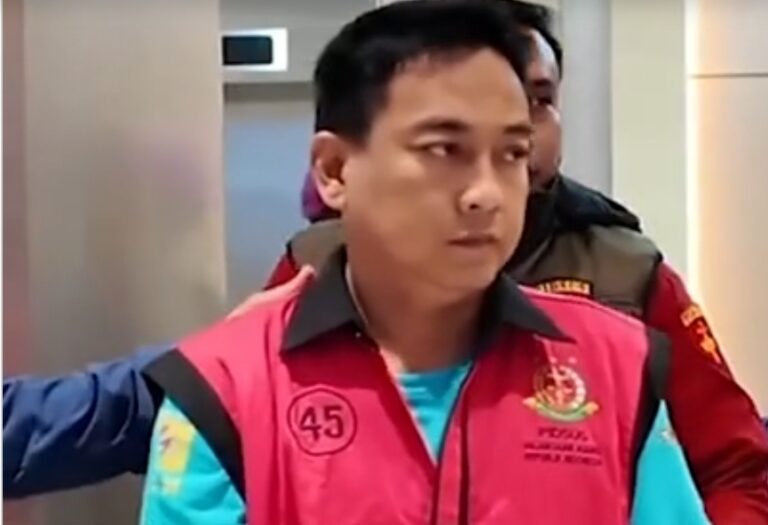 HUKUM SEBERAT-BERATNYA..! Hakim Lerai Debat di Sidang Eks Ketua Ombudsman: Terserah Saksilah