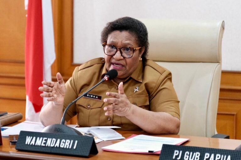 ADA APA NIH..? Penyaluran Dana Otsus Tahap II Lambat, Wamendagri Tegur Pemda se-Papua