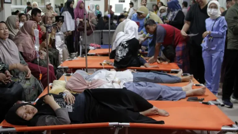 BANYAK NIH..! 556 Santri di Sidoarjo Keracunan MBG, Pemprov Jatim Siapkan Sanksi