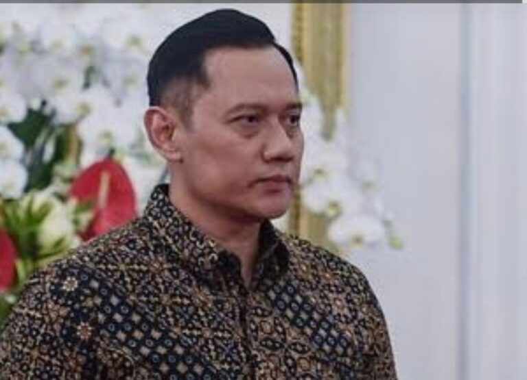 AIRNYA DARI MANA..? AHY Jawab Usul Data Center Raksasa Wajib di Kawasan Industri